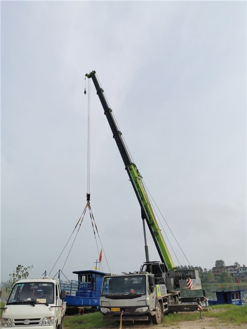 金州区桥梁建设吊装案例